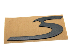 S - Abzeichen mit Ausschnitt, Grau. Porsche 996 C4S - 99655924300D04, 99655924300